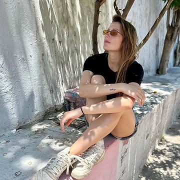 Charlotte de Witte - Music and Event Shoots Collection in nlcelebs_xp8v6w2mj9qe1.jpg - hidden celebrity photo